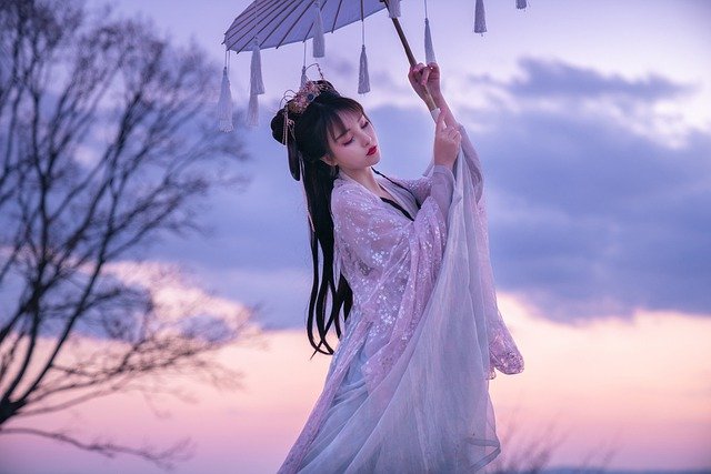 4 土地神さまは美少女